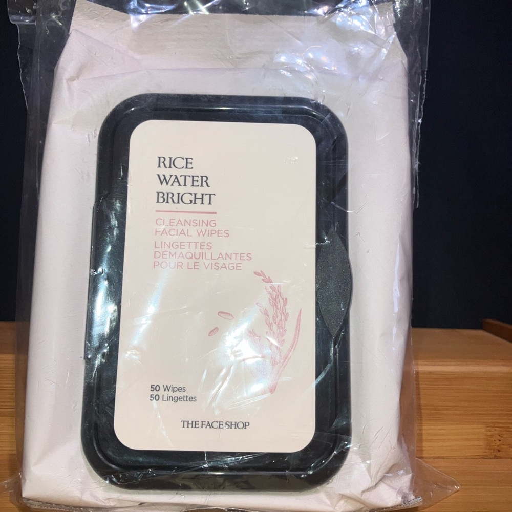 The Face Shop Rice Water Bright Cleansing Facial